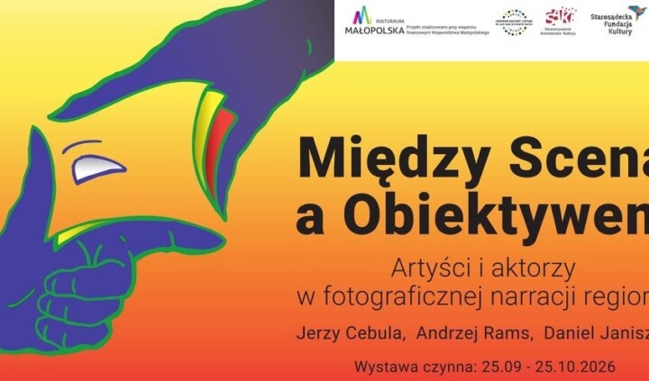 Między sceną a obiektywem