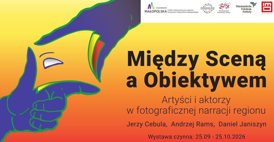Między sceną a obiektywem